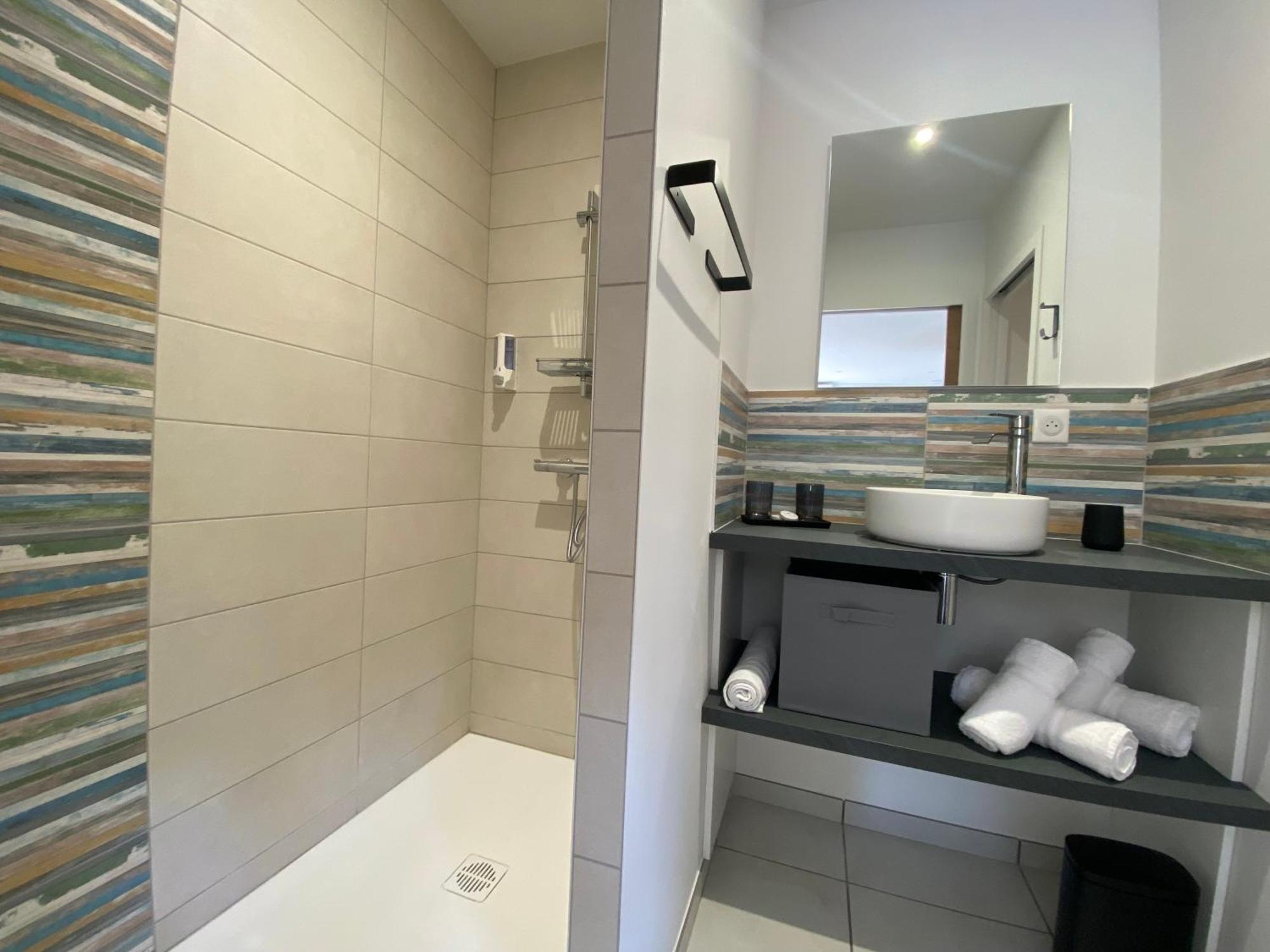 L'Oustal Des Domes Otel Orcines Dış mekan fotoğraf