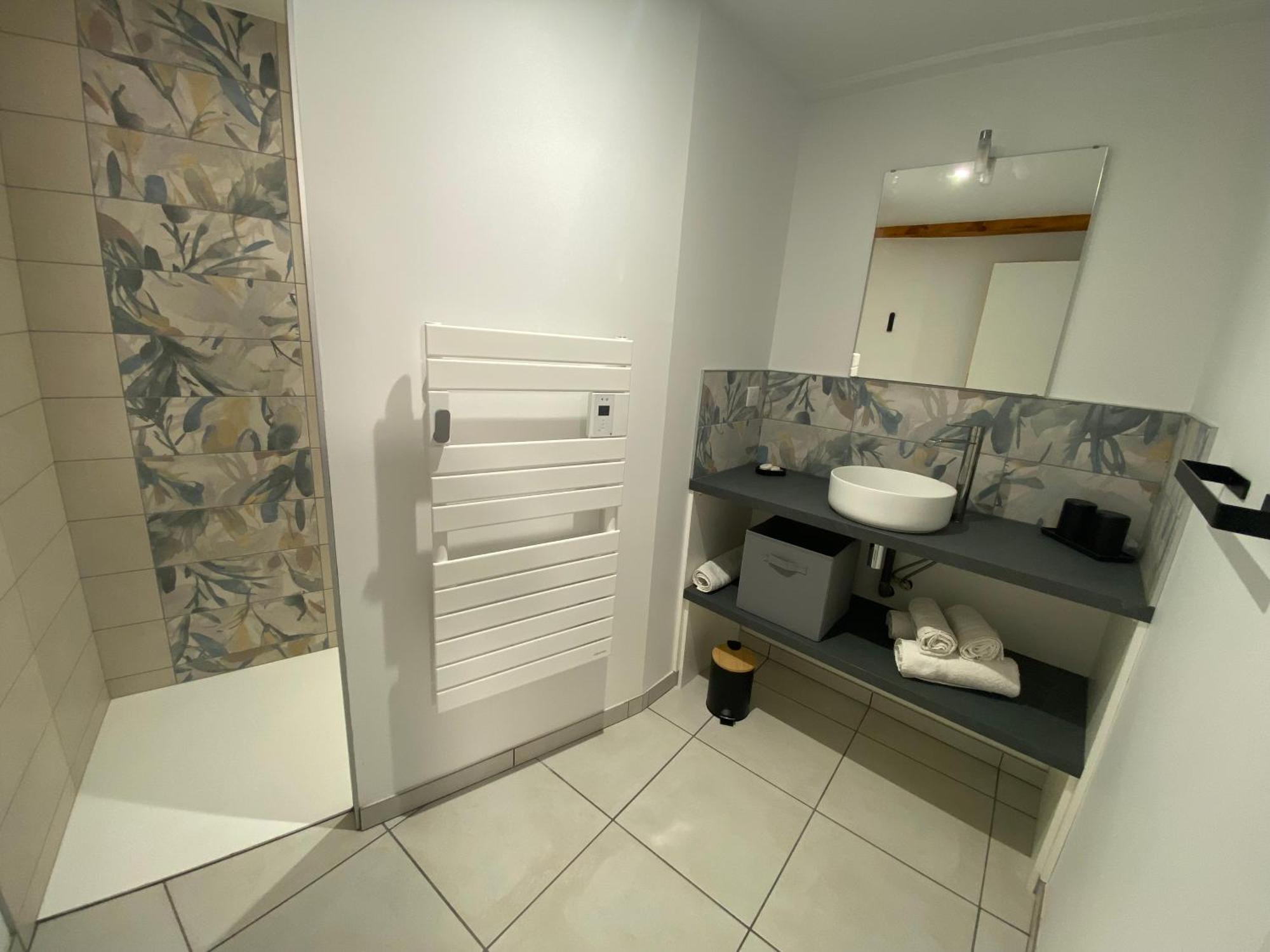 L'Oustal Des Domes Otel Orcines Dış mekan fotoğraf